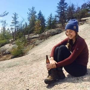 Meet your Posher, Lia